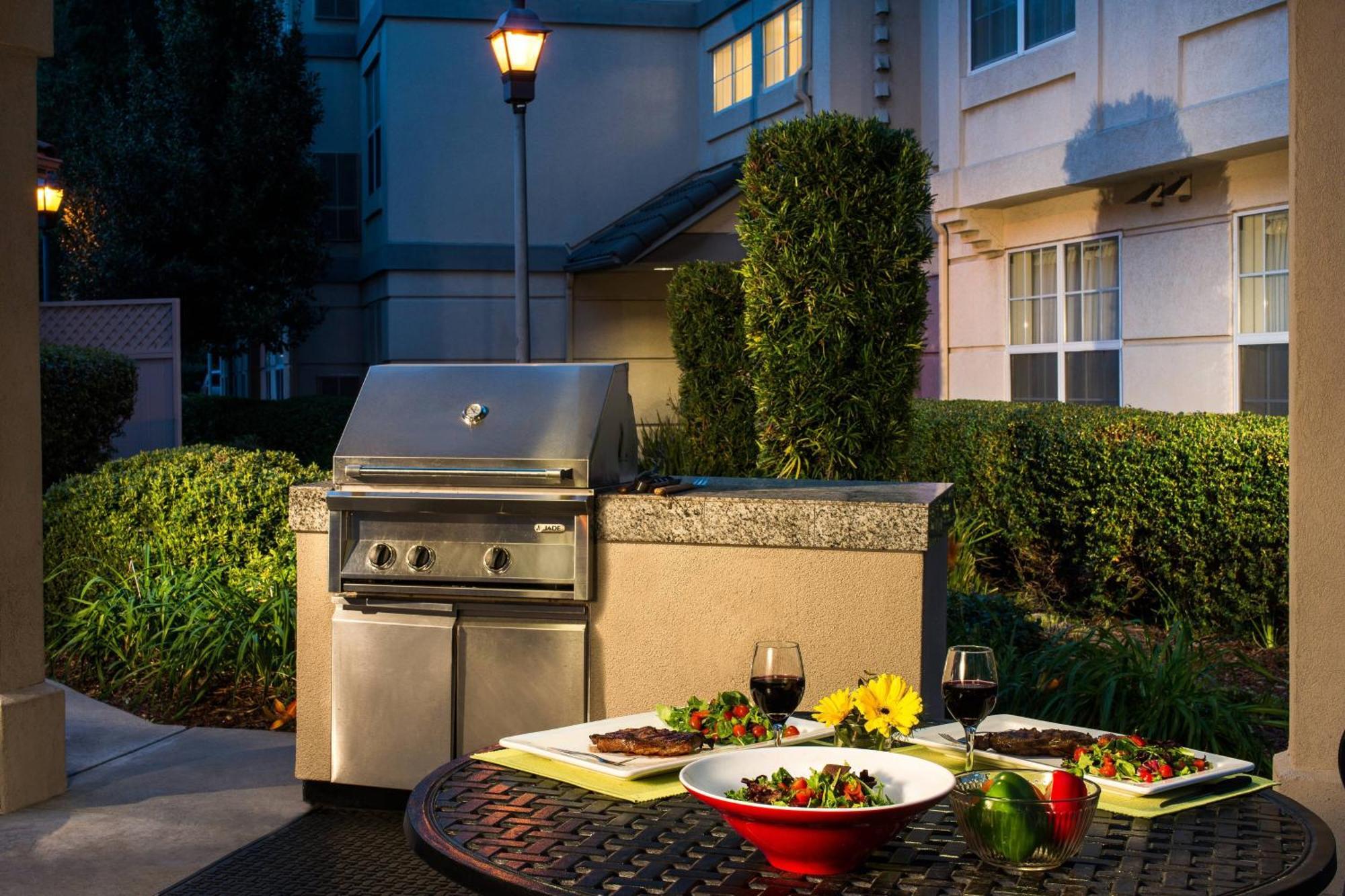 Residence Inn Pleasanton Luaran gambar